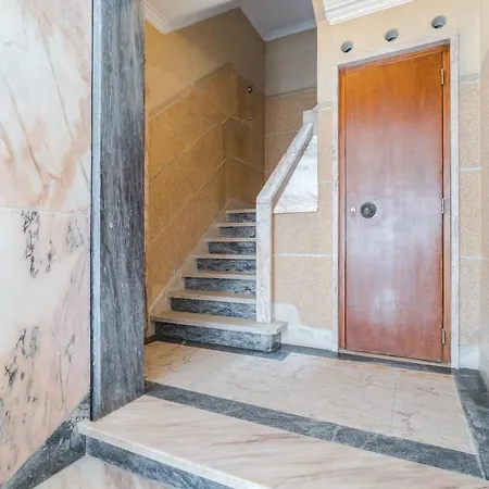 Apartment Casa Boma - Sophisticated With Large Private Terrace - Campolide I Lisbon