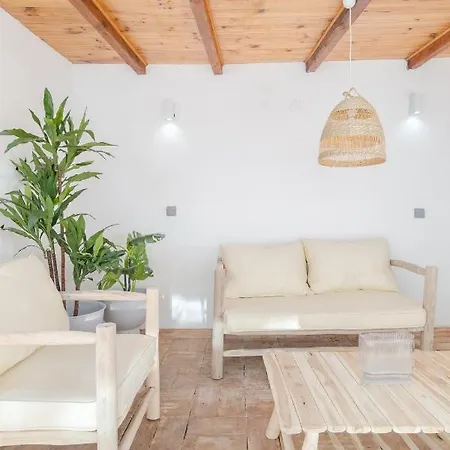 Apartment Casa Boma - Sophisticated With Large Private Terrace - Campolide I *