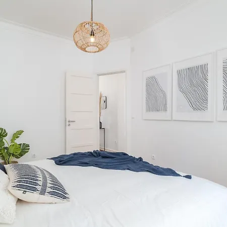 Apartment Casa Boma - Sophisticated With Large Private Terrace - Campolide I *